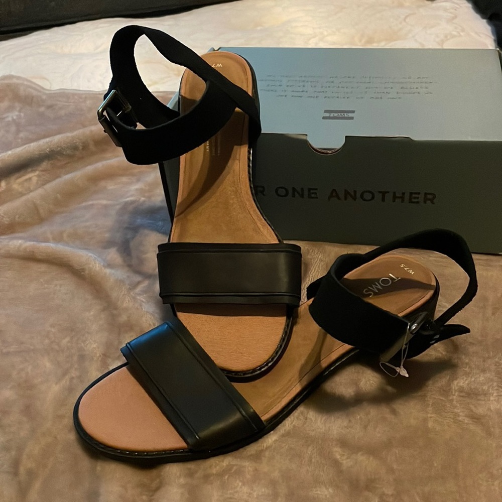 Toms Camilia Sandals